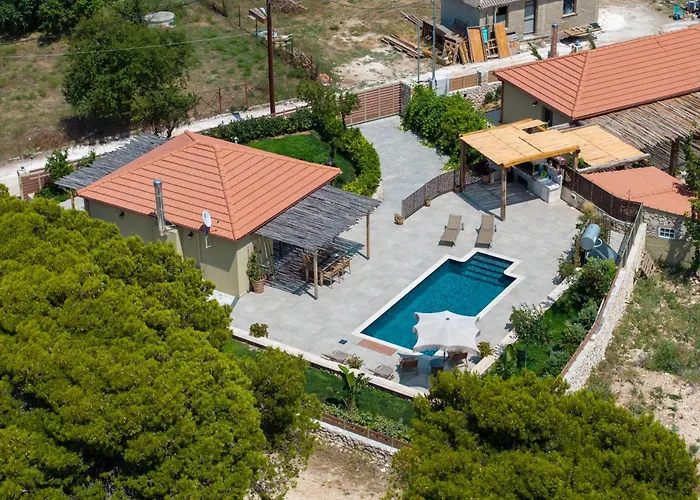 Vila Sassi Di Fteri